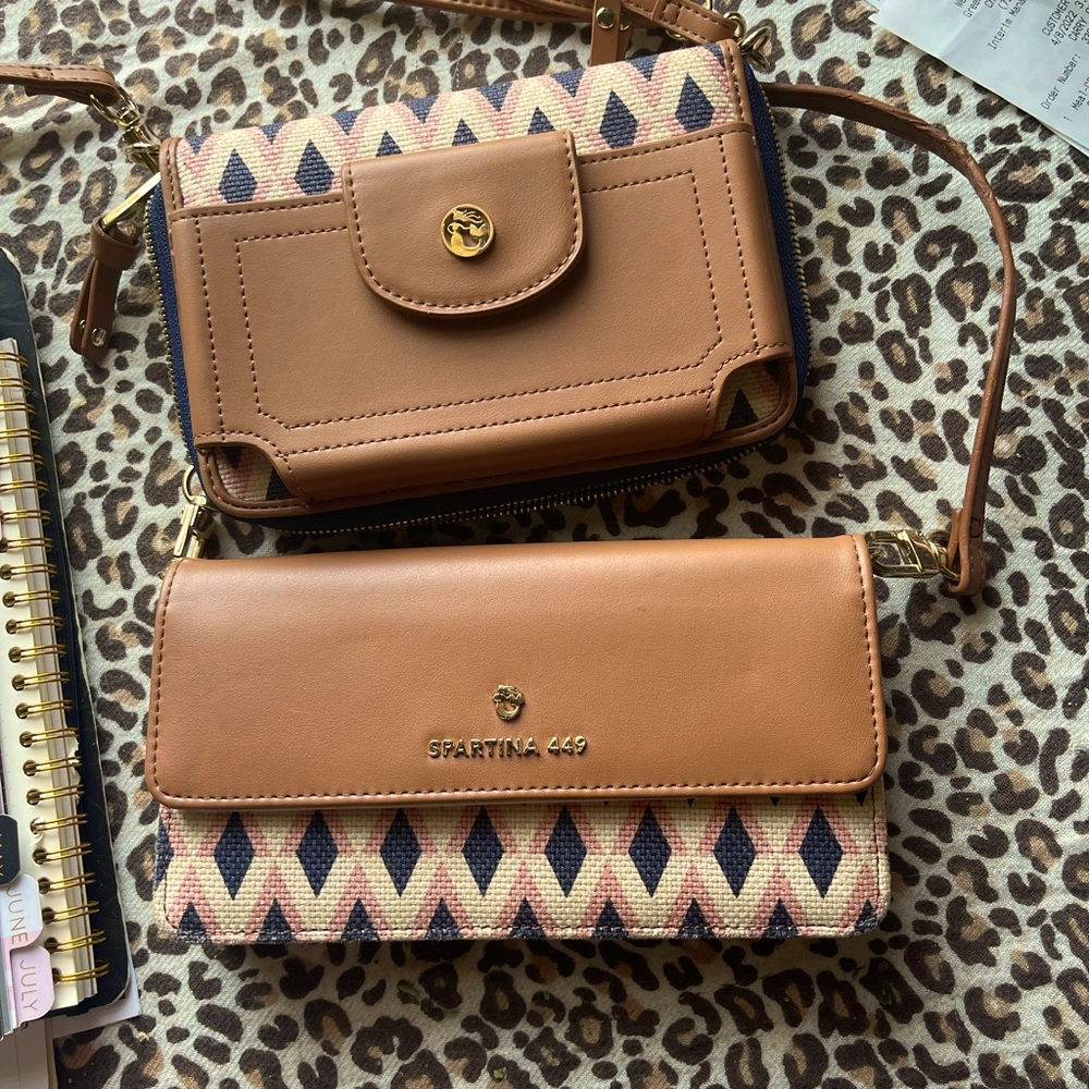 Spartina 449 clutch crossbody purse
